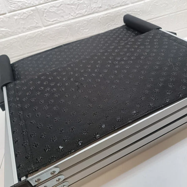 Escalier pour chien 4 marches, rampe voiture pour chiens pliable, charge 113 kg, surface antidérapante, aluminium léger, large marchepied portable pour animaux de compagnie, voiture, SUV, camion